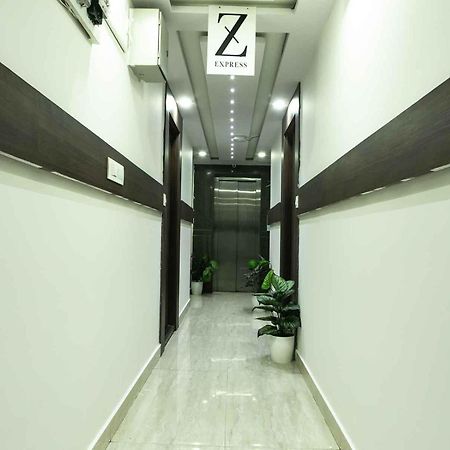 Hotel Z Express Enzyme Bangalore Esterno foto